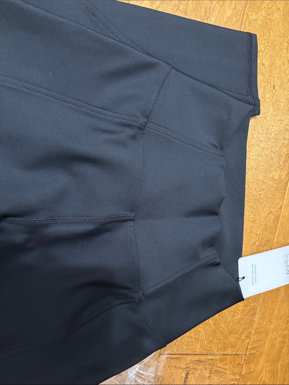 ALO airlift high-waist 7/8 Fine line legging XXS Black 🔥🔥 NWT - Picture 4 of 4